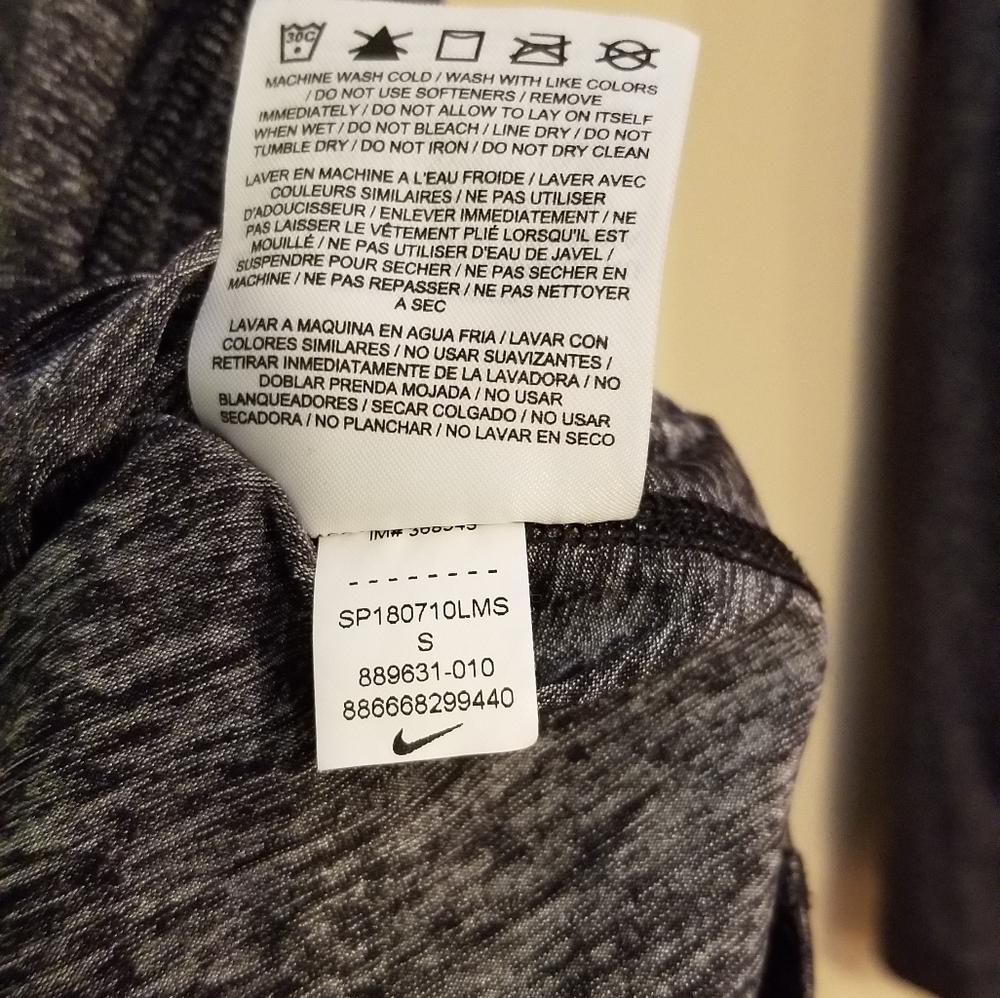 NIKE PRO Hypercool Gray Long Sleeve Workout Top  S - Picture 5 of 8